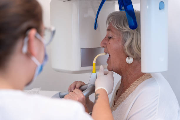 Best Holiday Emergency Dentist in Wapakoneta, OH